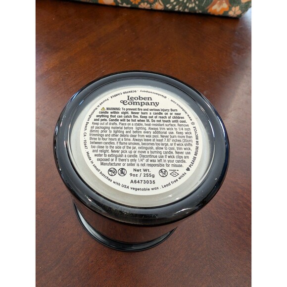 Leoben Co Night Out Single Wick Candle - Picture 4 of 5